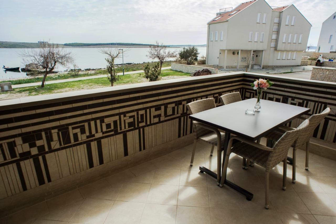 Apartments Svijet Mora 2 Povljana Eksteriør billede